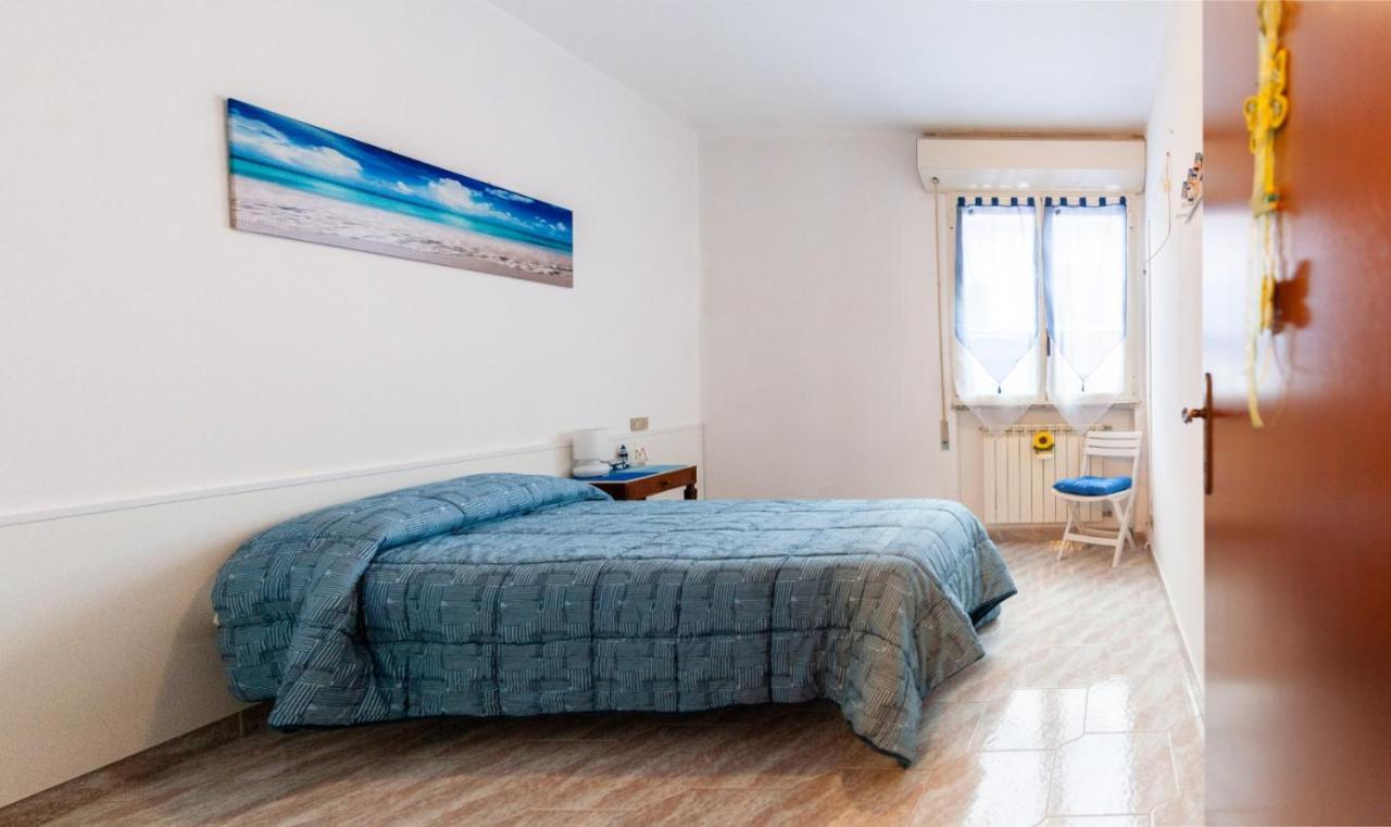 B&B Il Girasole Ortonovo Екстер'єр фото