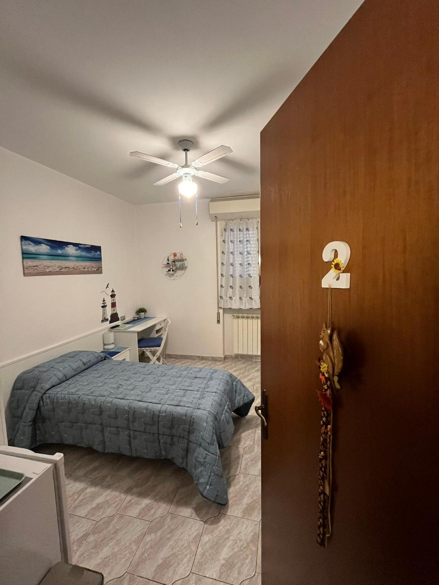 B&B Il Girasole Ortonovo Екстер'єр фото