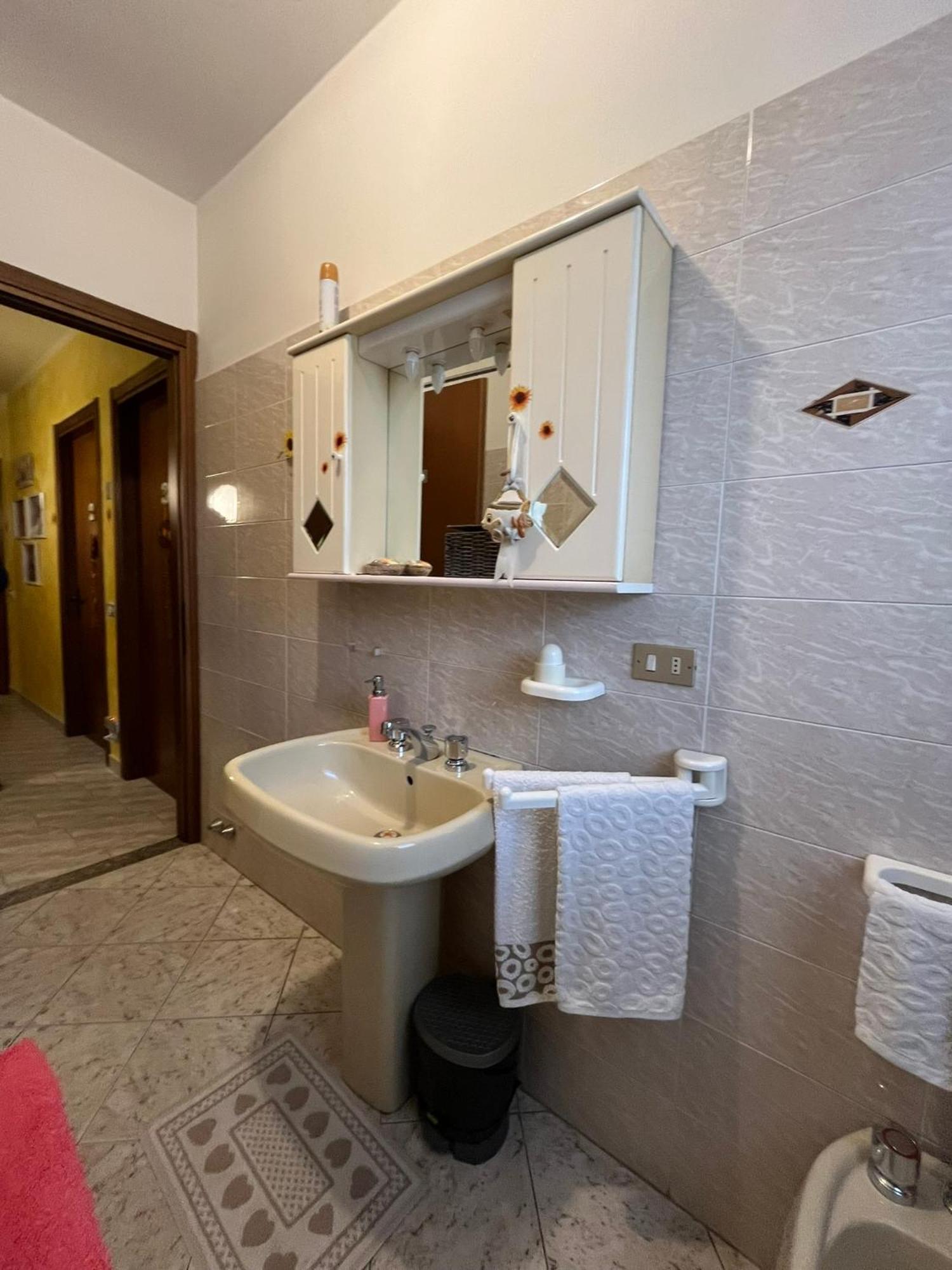 B&B Il Girasole Ortonovo Екстер'єр фото